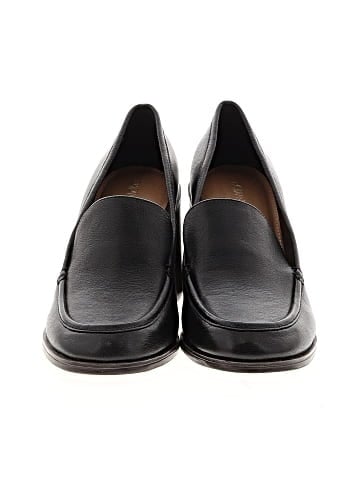 Crown Vintage Heels (view 2)