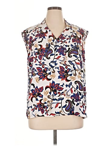 Liz Claiborne Career Sleeveless Blouse (view 1)