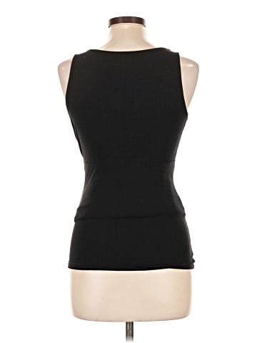 Old Navy - Maternity Sleeveless T-Shirt (view 2)