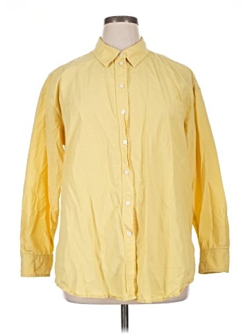 Universal Thread 3/4 Sleeve Button-Down Shirt (view 1)