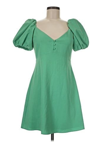 Alice + Olivia Casual Dress (view 1)