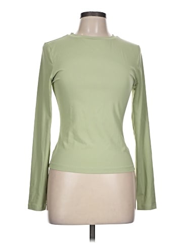 Trendy Queen Long Sleeve T-Shirt (view 1)
