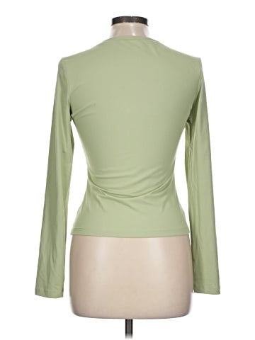 Trendy Queen Long Sleeve T-Shirt (view 2)