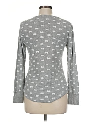 Old Navy Pullover Sweater (view 2)