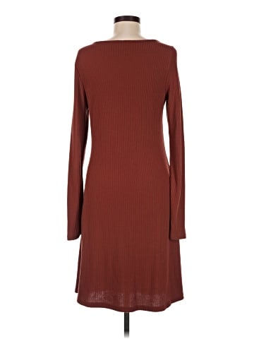 Old Navy Casual Dress (view 2)