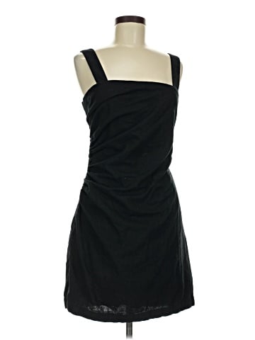 Abercrombie & Fitch Cocktail Dress (view 1)