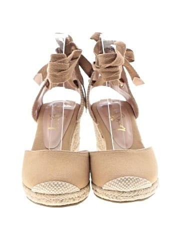 Unbranded Wedges (view 2)
