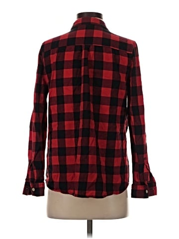 Old Navy Long Sleeve Button-Down Shirt (view 2)
