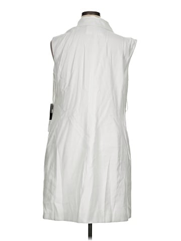 ELOQUII Tuxedo Vest (view 2)