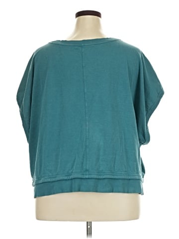 Athleta Poncho (view 2)