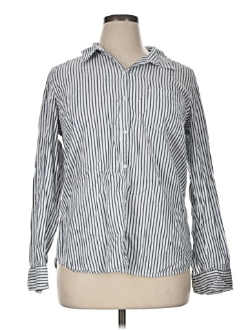 Gap Outlet Long Sleeve Button-Down Shirt (view 1)