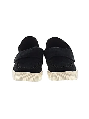 TOMS Sneakers (view 2)