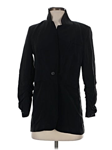 Elizabeth and James Coat (view 1)