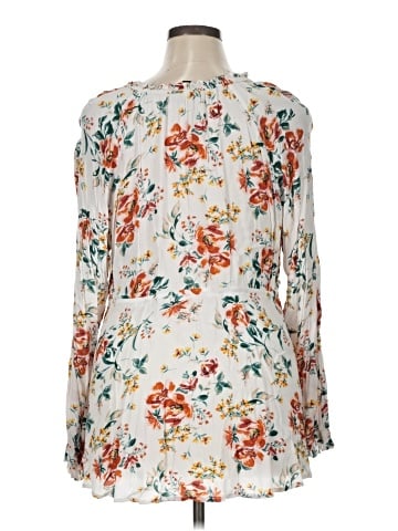 Torrid 3/4 Sleeve Blouse (view 2)