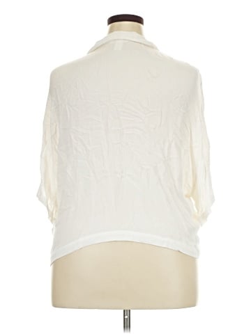H&M 3/4 Sleeve Button-Down Shirt (view 2)