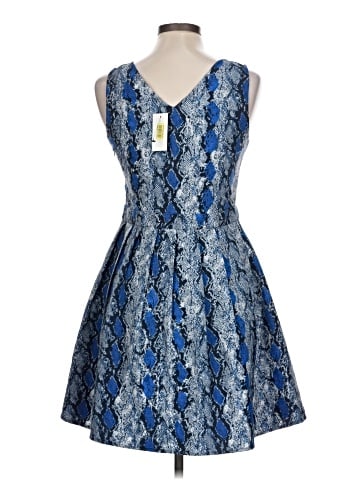 Sugar Lips Cocktail Dress (view 2)