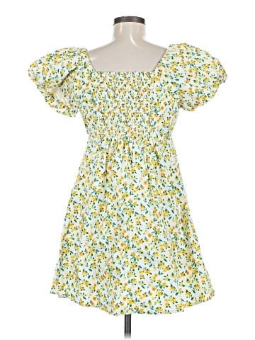 Old Navy Casual Dress (view 2)