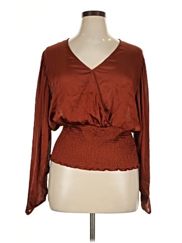 Leyden Long Sleeve Blouse (view 1)