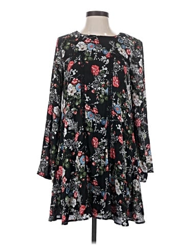 Mi ami Casual Dress (view 1)