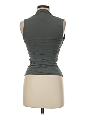 Aritzia Sleeveless Top (view 2)