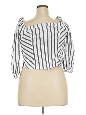 Soho JEANS NEW YORK & COMPANY Short Sleeve Top (view 2)