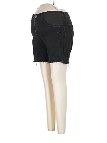 Time and Tru Shorts (view 1)