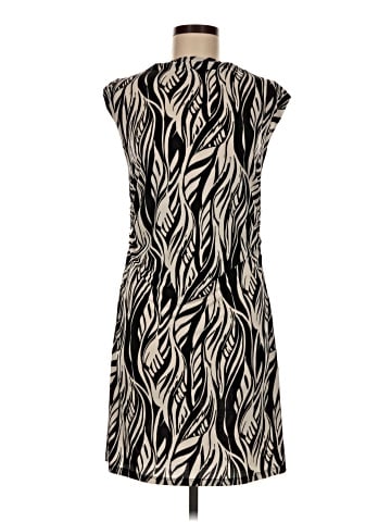 Veronica M. Casual Dress (view 1)