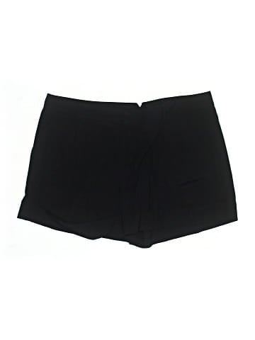 Gap Shorts (view 1)
