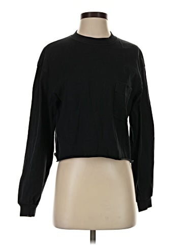 Uniqlo U Long Sleeve T-Shirt (view 1)
