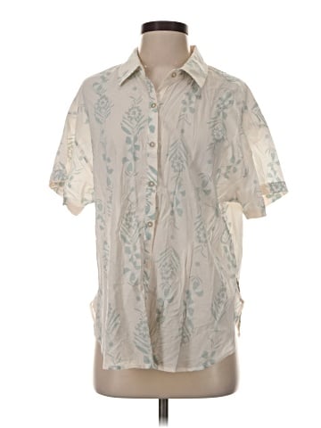 Splendid Short Sleeve Button-Down Shirt (view 1)