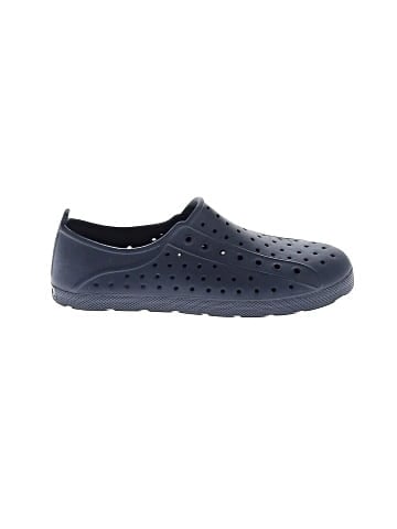 Everywear Water Shoes (view 1)