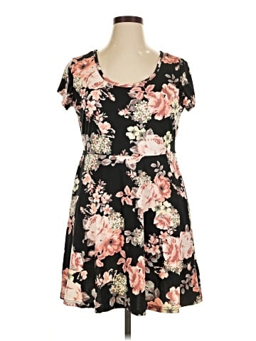 Bobbie Brooks Casual Dress (view 1)
