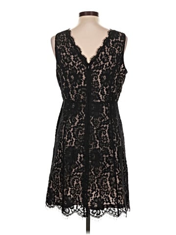 Ann Taylor LOFT Outlet Cocktail Dress (view 2)