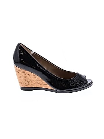 Me Too Wedges (view 1)