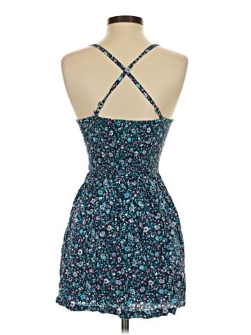 Hollister Casual Dress (view 2)