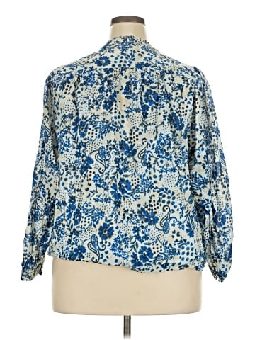 Jessica Simpson 3/4 Sleeve Blouse (view 2)