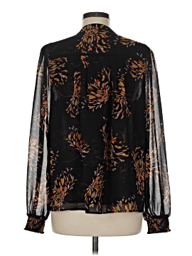 CAbi Long Sleeve Blouse (view 2)