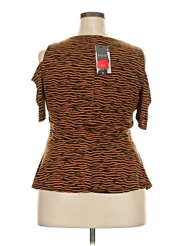 Bold Elements Short Sleeve Top (view 2)