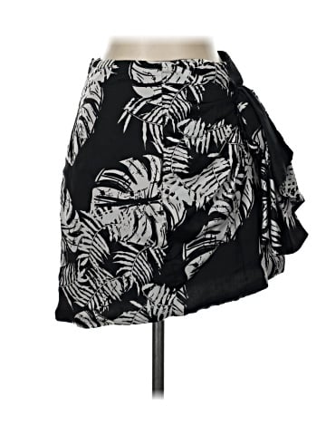 Trafaluc by Zara Casual Skirt (view 1)