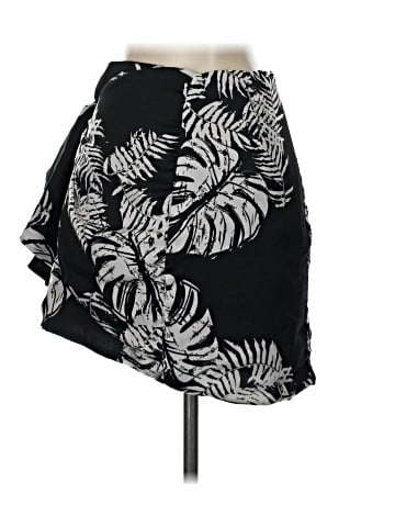 Trafaluc by Zara Casual Skirt (view 2)
