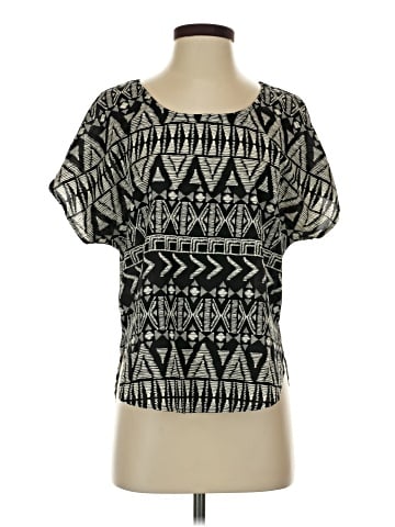 Sweet Rain Short Sleeve Top (view 1)