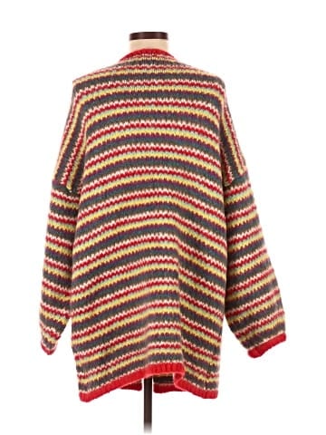 VICI Cardigan (view 2)