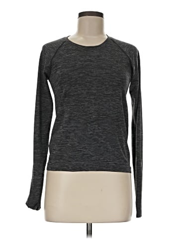 Lululemon Athletica Long Sleeve T-Shirt (view 1)
