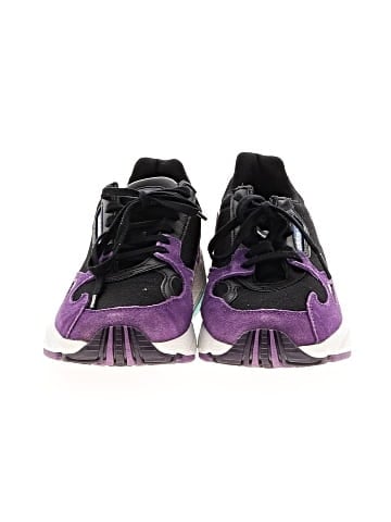 Adidas Sneakers (view 2)
