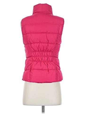Gap Outlet Vest (view 2)