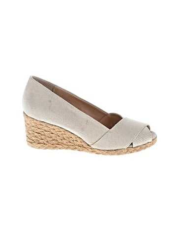 Joan & David Wedges (view 1)