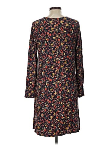 Old Navy Casual Dress (view 2)