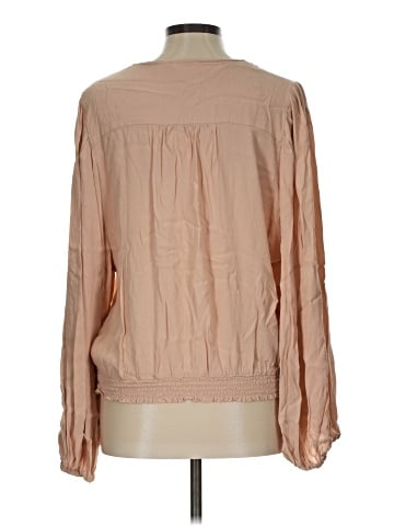 Unbranded 3/4 Sleeve Blouse (view 2)