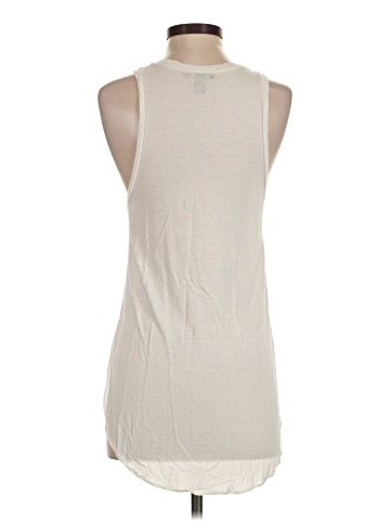 Gap Outlet Sleeveless T-Shirt (view 2)