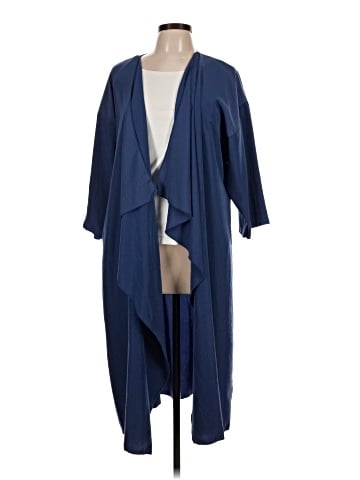Lularoe Cardigan (view 1)